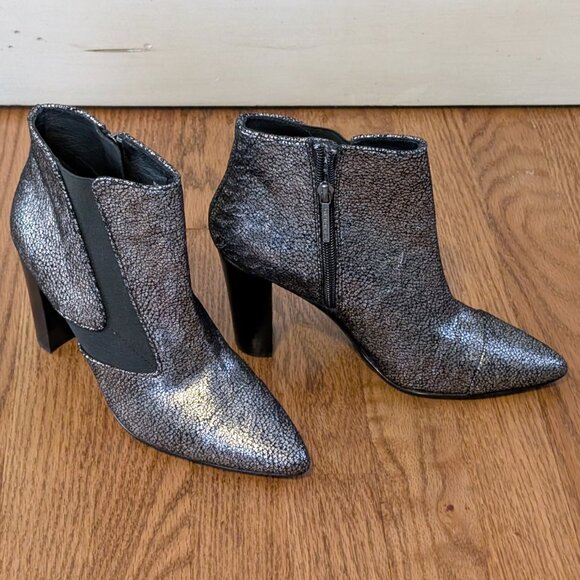 Donald J Pliner Metallic Textured Leather Ankle Boots, Size 7, NWOT - Picture 2 of 7